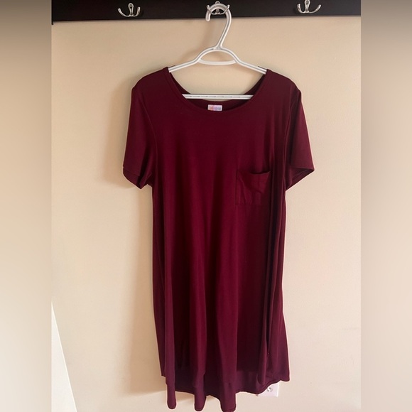 Luluroe Carly Dress - Picture 1 of 3